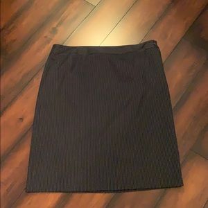 Talbots Black Pin Striped Skirt Size 16